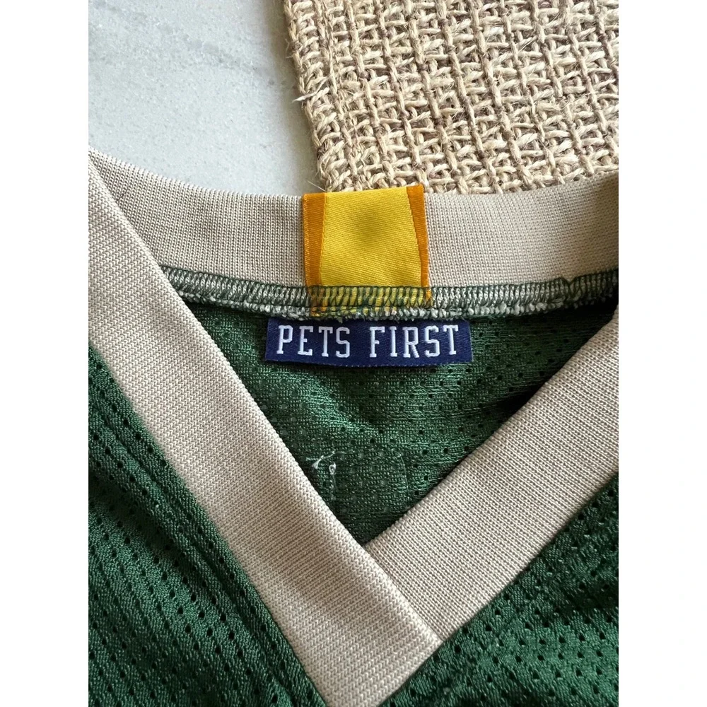 NBA Milwaukee Bucks Dog Jersey Pets First Apparel Green Number 01‎